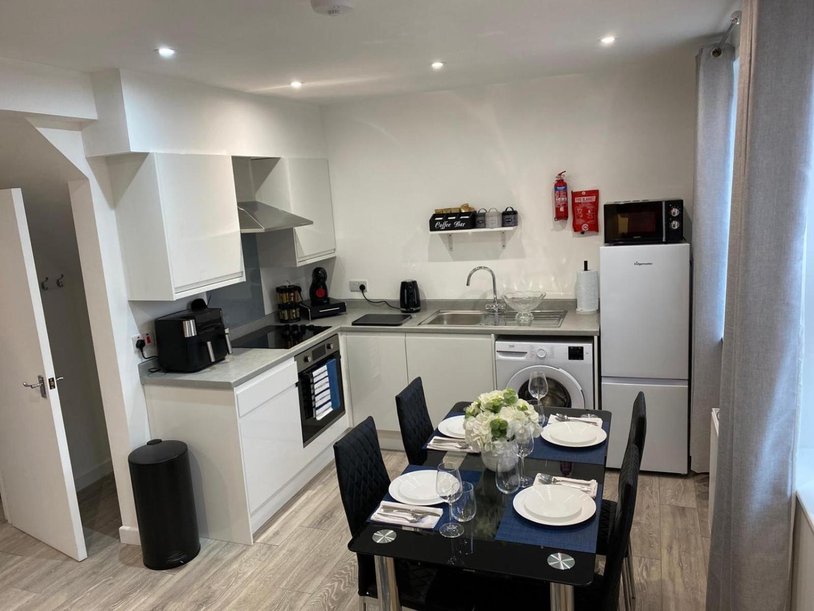 Stylish Apartment In Watford Вотфорд Екстер'єр фото