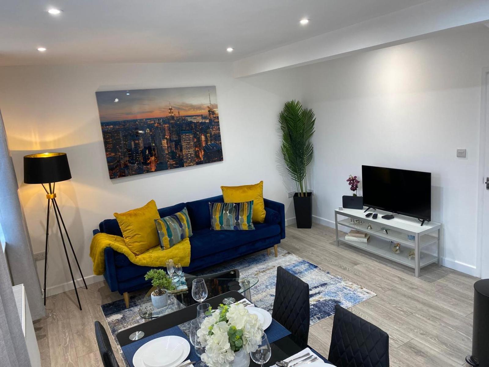 Stylish Apartment In Watford Вотфорд Екстер'єр фото